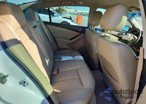 2011 Nissan Altima Base z USA, uszkodzony, nr VIN 1N4AL2APXBN485164